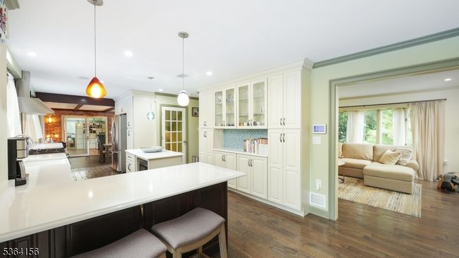 165 Rock Rd W, House other with 3 bedrooms, 3 bathrooms and null parking in Green Brook NJ | Image 7