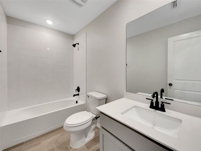 137 Periwinkle Ln, House other with 4 bedrooms, 3 bathrooms and 2 parking in Bastrop TX | Image 30