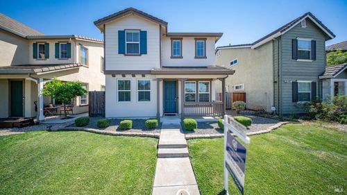 1345 Valley Glen Dr, Dixon, CA, 95620-4837 | Card Image