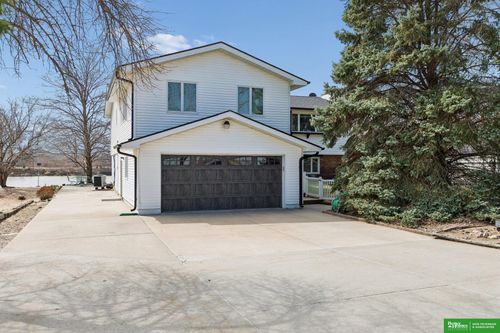 1599 S Main St, Fremont, NE, 68025-6150 | Card Image