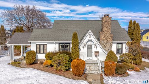 804 Congress Ave, Waterbury, CT, 06708-4017 | Card Image