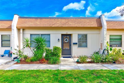 1619 Mission Hills Blvd, CLEARWATER, FL, 33759-2592 | Card Image