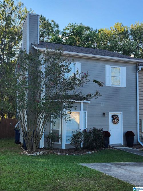 1637 King James Dr, ALABASTER, AL, 35007-9193 | Card Image
