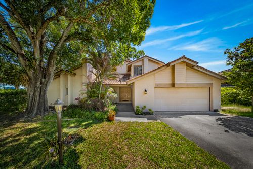 7204 Elyse Cir, Port St Lucie, FL, 34952-8211 | Card Image