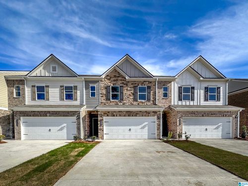 12-4567 Village Springs Square, Fultondale, AL, 35068 | Card Image