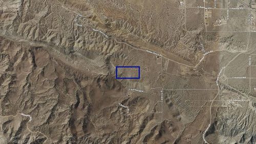 82 Street East & Avenue W-9, Palmdale, CA, 93550 | Card Image