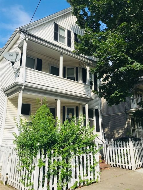 apt-2-5 Lexington Ave, Somerville, MA, 02144-2795 | Card Image