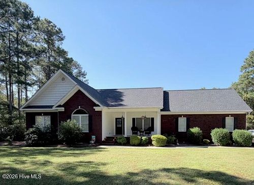 138 Trestle St, Hamlet, NC, 28345-7328 | Card Image
