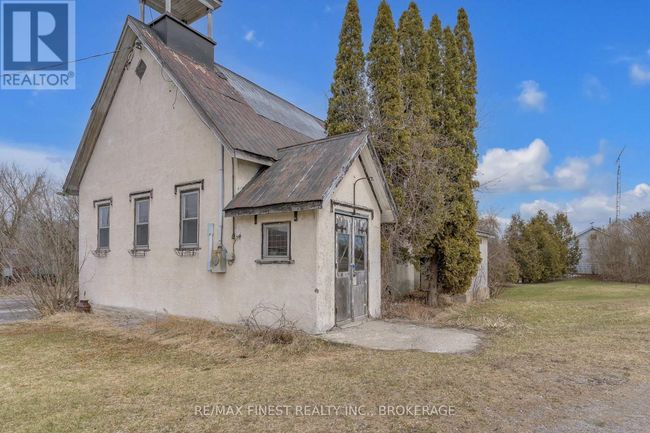 6955 County 2 Road, House other with 4 bedrooms, 2 bathrooms and 8 parking in Loyalist (Lennox and Addington - South) ON | Image 36