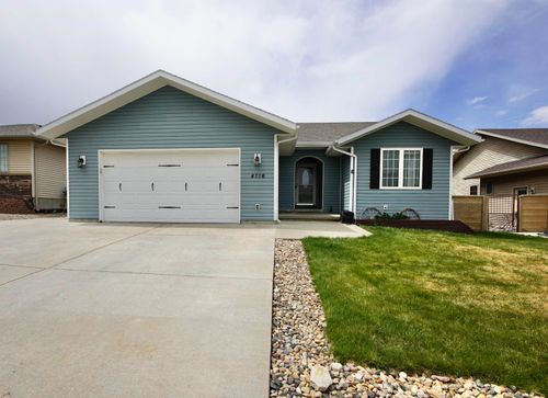 4726 Mountain Way, Casper, WY, 82601-6918 | Card Image