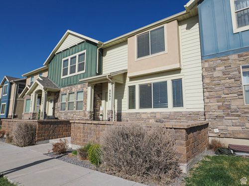 8092 W Rock Creek Cove Ln, Eagle Mountain, UT, 84005 | Card Image