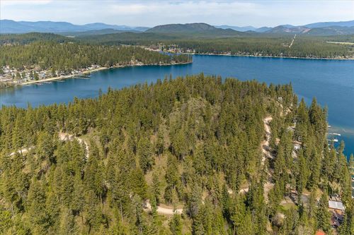 43989 Silver Beach Rd, Loon Lake, WA, 99148-7000 | Card Image