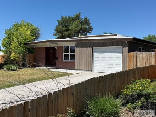 282 Wyatt Ave, Idaho Falls, ID, 83401-4431 | Card Image