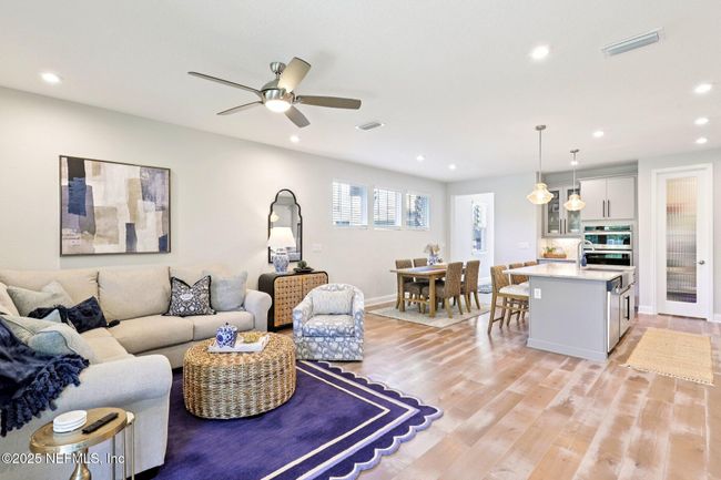 3579 Marsh Reserve Blvd, Townhouse with 3 bedrooms, 3 bathrooms and null parking in JACKSONVILLE FL | Image 6