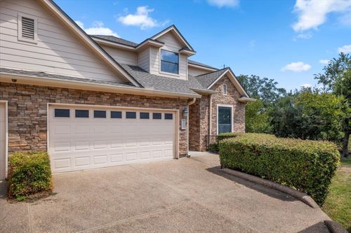 24-13904 Ashton Woods Cir, Austin, TX, 78727-3013 | Card Image