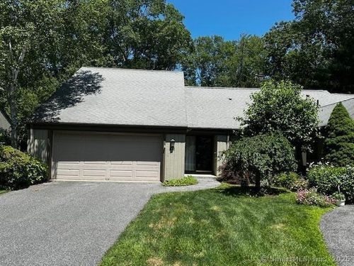 a-4 Heritage Crst, Southbury, CT, 06488-1367 | Card Image