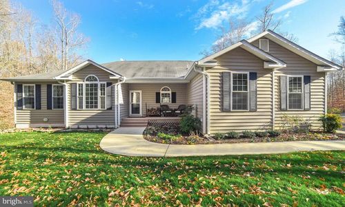 24900 Fox Run Ln, Hollywood, MD, 20636-2392 | Card Image