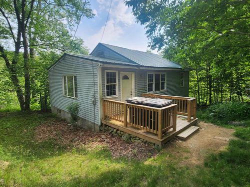 2 Brook Ave, Gilmanton, NH, 03237-5418 | Card Image