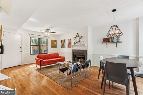 a-823 Kater St, PHILADELPHIA, PA, 19147-2012 | Card Image