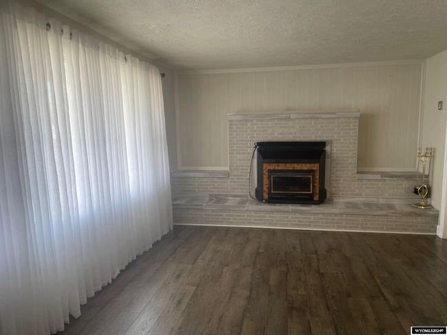 405 Harshman St, House other with 4 bedrooms, 1 bathrooms and null parking in Rawlins WY | Image 4