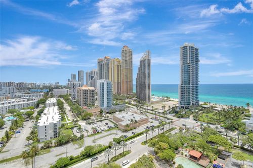 apt-2212-210 174th St, Sunny Isles Beach, FL, 33160-3345 | Card Image