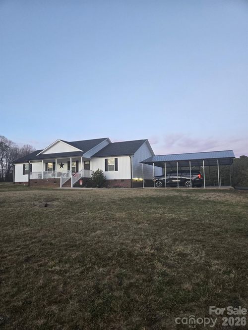 147 Black Bottom Rd, union, SC, 29379-8542 | Card Image