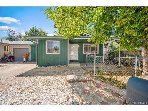 1922 Saratoga Dr, Colorado Springs, CO, 80910-1829 | Card Image