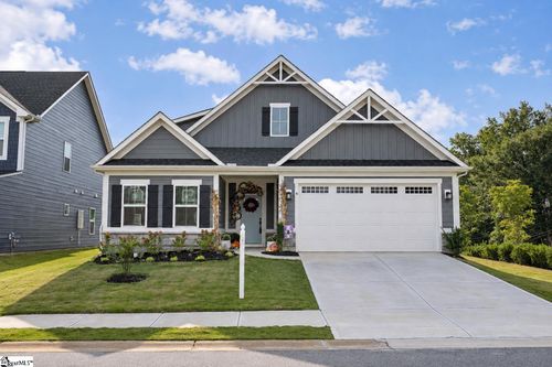 4 Dunroyal Rd, Fountain Inn, SC, 29644-9507 | Card Image