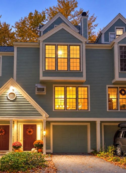 92-1465 Hooksett Rd, Hooksett, NH, 03106-1862 | Card Image