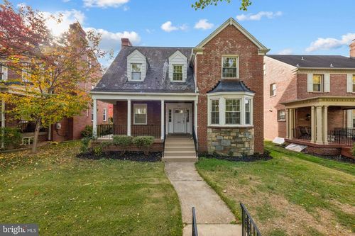 1350 Somerset Pl Nw, WASHINGTON, DC, 20011-1135 | Card Image