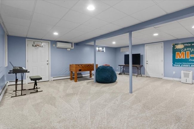 15 Helen Ln, House other with 4 bedrooms, 3 bathrooms and 4 parking in Walpole MA | Image 24