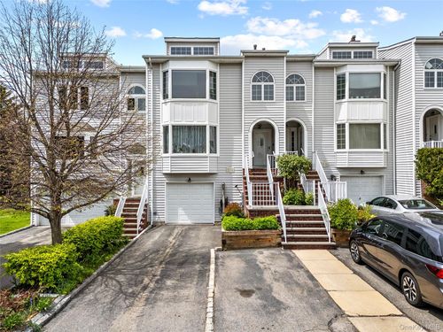 b-242-37 Oak Park Dr, Little Neck, NY, 11362-2624 | Card Image