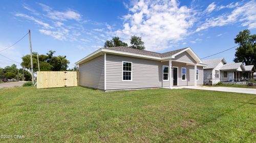 245 Central Ave, Panama City, FL, 32401-5689 | Card Image