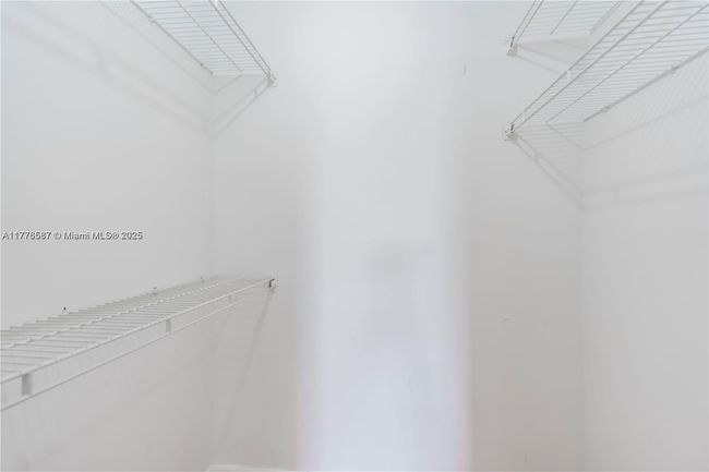 APT-306 - 2206 S Cypress Bend Dr, Condo with 2 bedrooms, 2 bathrooms and null parking in Pompano Beach FL | Image 14