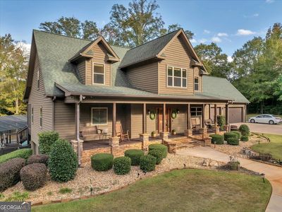 306 Thomson Street, House other with 5 bedrooms, 4 bathrooms and 5 parking in Centerville GA | Image 1