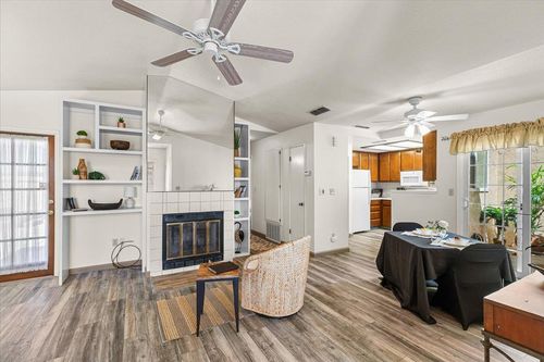 1321 Trinity Way, Turlock, CA, 95382-0760 | Card Image