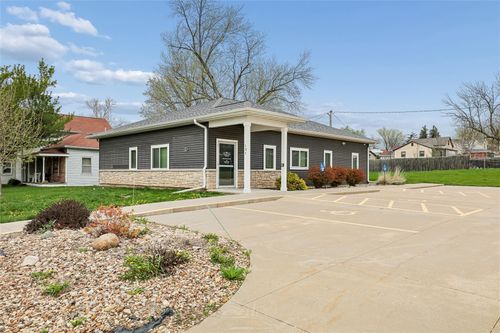 131 Main St Nw, Shellsburg, IA, 52332-9728 | Card Image