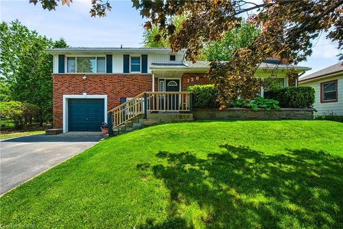 120 June St, Hamilton, ON, L9A2R9 | Card Image