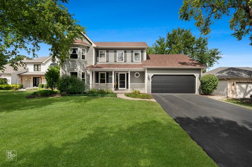 3207 Barnes Ln, Naperville, IL, 60564-5168 | Card Image