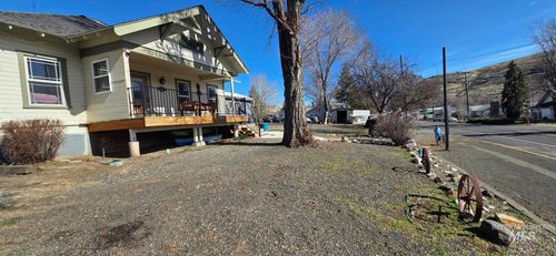 1673 Main St, Pomeroy, WA, 99347-9801 | Card Image