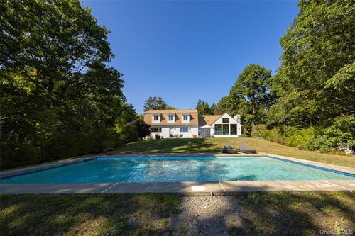 84 Green Hill Rd, Pine Plains, NY, 12567-6204 | Card Image