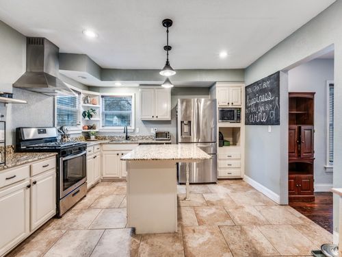 4337 Geddes Ave, Fort Worth, TX, 76107-6303 | Card Image