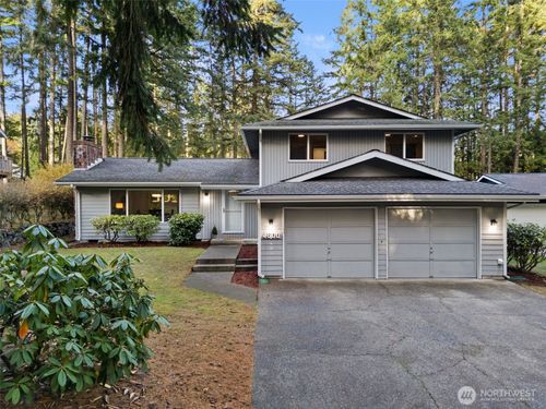 4600 Nw 82nd St, Silverdale, WA, 98383-9201 | Card Image