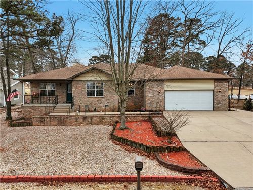 17 Saint Andrews Ln, Holiday Island, AR, 72631-5335 | Card Image