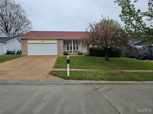 1522 Berry Court, Arnold, MO, 63010 | Card Image
