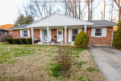 10 Lakeview Ct, Saint Albans, WV, 25177-3404 | Card Image