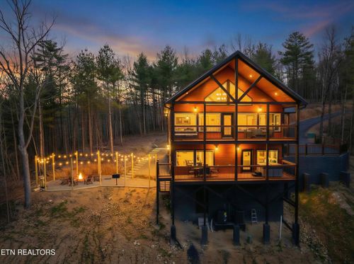 463 Sassafras Tr, Sevierville, TN, 37876 | Card Image