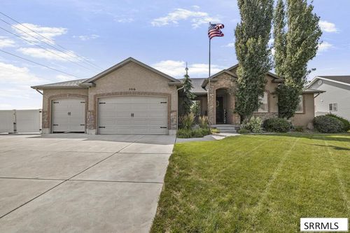 5516 Villa Mirage Ct, Idaho Falls, ID, 83404-4715 | Card Image