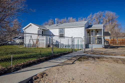 222 S 5th St, Mills, WY, 82644-5009 | Card Image