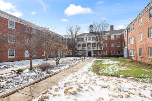 apt-1-340 Ridge Ave, Evanston, IL, 60202-3392 | Card Image
